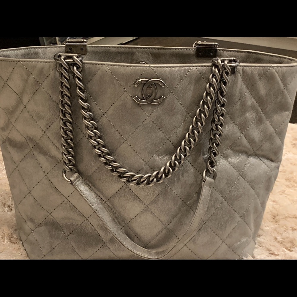 Chanel Bucket Bag
